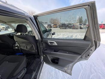 2020 nissan pathfinder s-4wd with 155852 miles for sale near fridley, minnesota 06e4fe1c2c404cef96a9756d34c0e137.jpeg