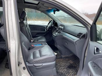 2006 honda odyssey ex-(with-leather) with 173298 miles for sale near elk-river, minnesota 0729883d82644021a56eb5b599a28a6e.jpg