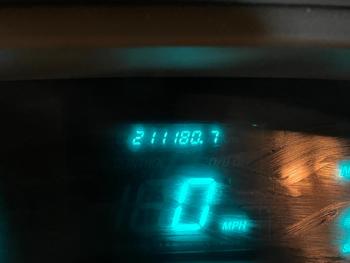 1997 lincoln town-car with 211180 miles for sale near elk-river, minnesota 0734fb3ca0824e0881a4c28e5a922f00.jpg