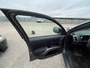 2007 mitsubishi outlander xls-4wd with 170169 miles for sale near elk-river, minnesota 07f9322d1f544005bc9ae69141bcfcf3.jpeg