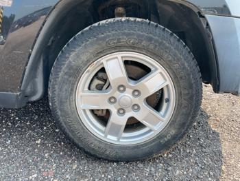2005 jeep grand-cherokee laredo-4wd with 195717 miles for sale near elk-river, minnesota 0882bb6844ae424d977ac7e4c935eeef.jpeg
