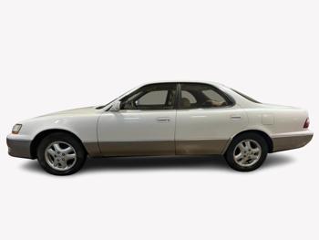 1996 lexus es 300 with 149180 miles for sale near elk-river, minnesota 08bc0e64dd49454ebe3c94b48322003a.jpg