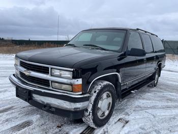 1996 chevrolet suburban with 227941 miles for sale near elk-river, minnesota 08d7b4c06b944c7bb13a6f50a7e8a255.jpg