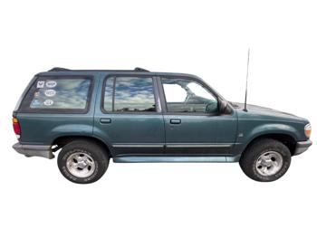 1997 ford explorer xlt-4-door-awd with 172185 miles for sale near elk-river, minnesota 08e32284d7644c5a93025f993a510087.jpg