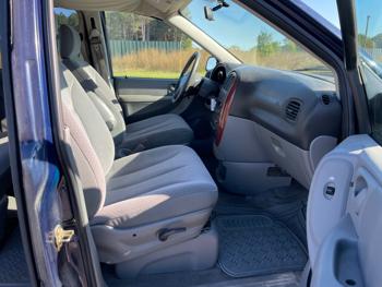 2006 chrysler town-&-country base with 220078 miles for sale near elk-river, minnesota 091b23f2b031427885a4046c2c160cf7.jpeg