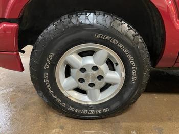 2003 chevrolet s-10-pickup ls with 191135 miles for sale near elk-river, minnesota 092dfd327c5f40e1b661f1c878ec94e3.jpg