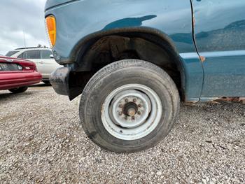 2001 ford econoline e350-extended with 236141 miles for sale near elk-river, minnesota 094f5c7cd065464382599b01a9169129.jpeg