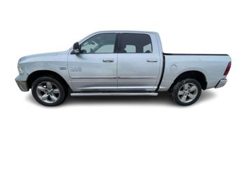 2015 ram 1500 slt-crew-cab-swb-4wd with 128735 miles 096f0d8a9748432c8a0f85c9aec616fa.jpg