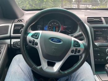 2015 ford explorer xlt-4wd with 162231 miles for sale near burnsville, minnesota 09ad76b605a14990aba56cdea46b219b.jpeg