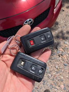 2005 toyota prius 4-door-liftback with 236528 miles for sale near elk-river, minnesota 0a112223cc1e47a4b5fd37a5968c87f3.jpg