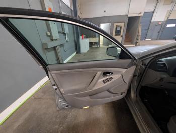 2010 toyota camry le-6-spd-at with 239513 miles for sale near elk-river, minnesota 0a4037a1dc954f2ab3ebd26a67c61f2b.jpg