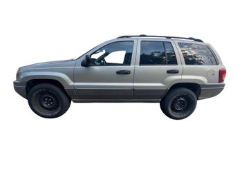 2004 jeep grand-cherokee laredo-4wd with 154499 miles for sale near maplewood, minnesota 0ae303d48bc042d4b2196af4fde4f9e8.jpg