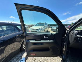 2006 gmc envoy sle-4wd for sale near elk-river, minnesota 0b549a5a1683440c9d28383f36aa0e72.jpeg