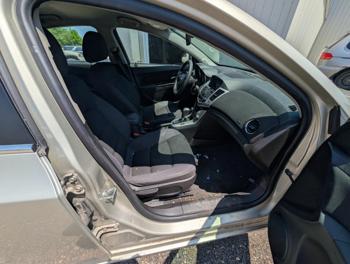 2015 chevrolet cruze 1lt-auto with 198062 miles for sale near elk-river, minnesota 0ba7b8f767294339865f029b2463039a.jpg