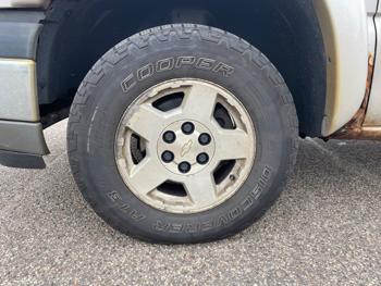 2005 chevrolet silverado-1500 ls-crew-cab-4wd with 291163 miles for sale near fridley, minnesota 0bf099bd029e4eea9edb0bee6cad1b1a.jpeg