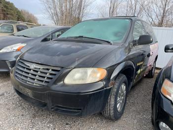 2006 chrysler town-and-country base-lx with 227559 miles for sale near elk-river, minnesota 0c1052a72c71430e84b33a113986026f.jpg