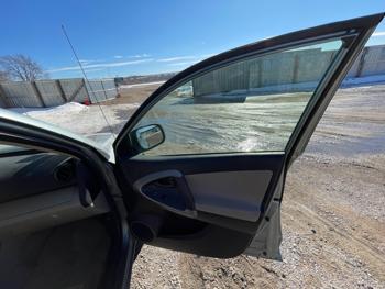 2008 toyota rav4 base-i4-4wd with 259343 miles for sale near elk-river, minnesota 0c513a05f9254c67bb37893842d3a775.jpeg