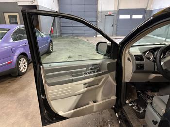 2009 dodge grand-caravan sxt with 187638 miles for sale near elk-river, minnesota 0c68497aa8bd49cbb0a5c9eafb483116.jpeg