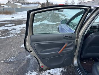 2004 volkswagen passat gls with 175048 miles for sale near elk-river, minnesota 0c782d4d9bde434b840029abd8368142.jpeg