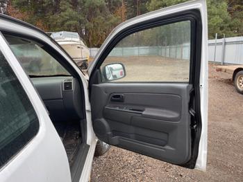 2006 chevrolet colorado ls-ext.-cab-4wd with 151746 miles for sale near elk-river, minnesota 0c7f10261c5e45c18c7213562275b63d.jpeg