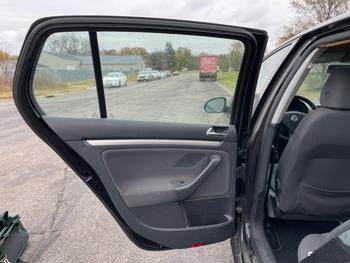 2009 volkswagen rabbit 4-door-s with 205218 miles for sale near elk-river, minnesota 0c9f6fefc2de45c192033cfead9c5df0.jpeg