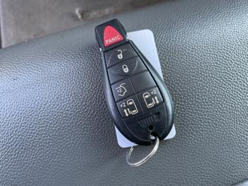 2008 chrysler town-&-country touring with 227233 miles for sale near elk-river, minnesota 0d184f8aef764a3f85852e794fb11f33.jpeg