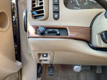 2001 buick park-avenue with 172418 miles for sale near columbus, minnesota 0db92ca585c045b8a4ae5226819b1b91.jpeg