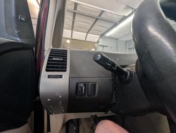 2005 toyota prius 4-door-liftback with 272841 miles for sale near elk-river, minnesota 0e1ba8feadb14b10a7cc44ef1c5bfe86.jpg