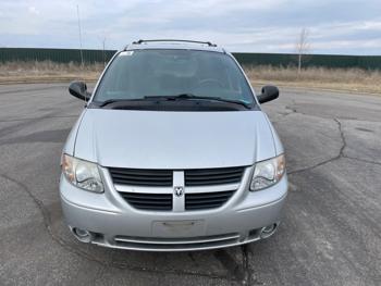2005 dodge grand-caravan sxt with 72799 miles for sale near elk-river, minnesota 0e7f54671ed6463d9739963241e669bc.jpeg