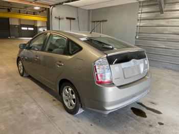 2006 toyota prius 4-door-liftback with 175609 miles for sale near elk-river, minnesota 0e8fe3b4401c42f48efa0572daf6ed58.jpeg