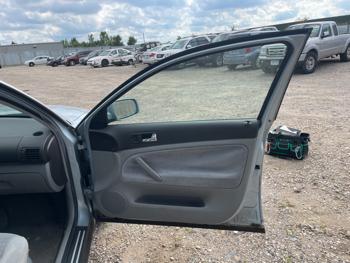 2003 volkswagen passat gls with 256844 miles for sale near elk-river, minnesota 0eb84b6fa4b042be9b27b03c744204d3.jpeg