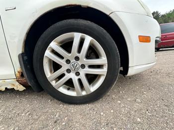 2007 volkswagen jetta wolfsburg-edition with 201646 miles for sale near elk-river, minnesota 0ec4dfb664f8404eb83c6a9f09e2ff2c.jpeg