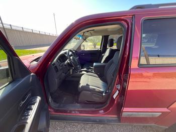 2011 jeep liberty sport-4wd with 186082 miles for sale near burnsville, minnesota 0edd43d1feb54c36b8e73a0409477b5a.jpeg