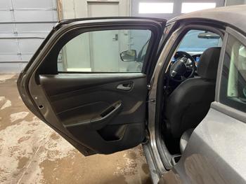 2014 ford focus se-sedan with 99529 miles for sale near elk-river, minnesota 0ef9d311f95e4a8aafdf8240b4331598.jpg