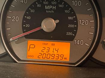 2007 kia rondo lx with 200939 miles for sale near elk-river, minnesota 0f12361816044e0bb15cff51602960b4.jpg