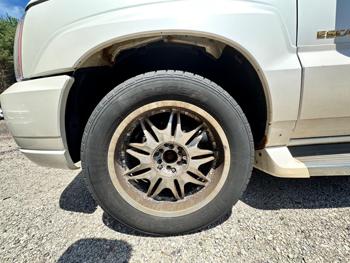 2006 cadillac escalade-ext sport-utility-truck for sale near elk-river, minnesota 0f879739ab1940f8bcca58b4a70e37e5.jpeg