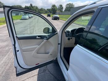 2010 volkswagen tiguan s-4motion with 129474 miles for sale near elk-river, minnesota 0f9f95b41fa64a0a9d6e141136bec7fa.jpeg