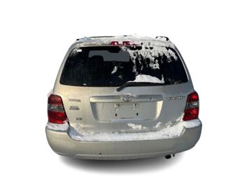 2006 toyota highlander limited-v6-2wd with 273929 miles for sale near fridley, minnesota 0fb2917b2ece4cd8a47cb6c125b4305c.jpg