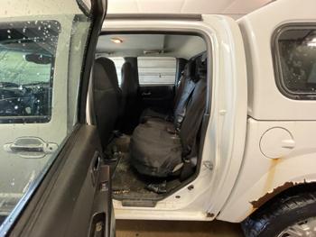 2009 chevrolet colorado lt1-crew-cab-4wd with 172923 miles for sale near elk-river, minnesota 0fba0f57f0774ad7b1d53e2892551546.jpeg