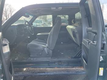 2006 chevrolet silverado-1500 ls-ext.-cab-4wd with 245271 miles for sale near fridley, minnesota 0fe836b33c2142e0a51a5f8f156ab5cb.jpeg