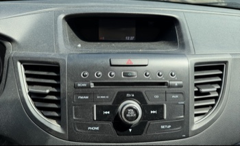 2014 honda cr-v ex-l-4wd-5-speed-at with 143236 miles for sale near elk-river, minnesota 104624_39_radio_closeup.jpg