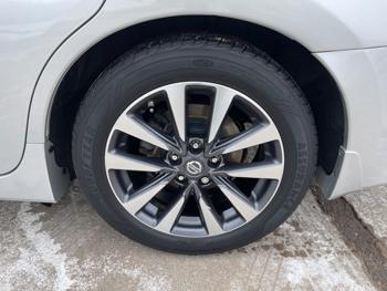 2017 nissan altima 2.5-s with 153306 miles 104e5061da8f453aa54e1bb10478bf6c.jpeg