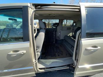 2009 chrysler town-&-country touring with 240699 miles for sale near clearwater, minnesota 105125fe857940849b93be0011cda1ed.jpeg