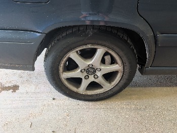 1999 volvo s70 base with 207747 miles for sale near elk-river, minnesota 105435_14_rear_pass_wheel.jpg