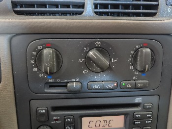 1999 volvo s70 base with 207747 miles for sale near elk-river, minnesota 105435_40_climate_control.jpg