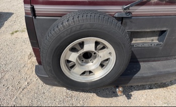 1995 chevrolet astro awd with 129060 miles for sale near elk-river, minnesota 106031_27_spare_tire.jpg