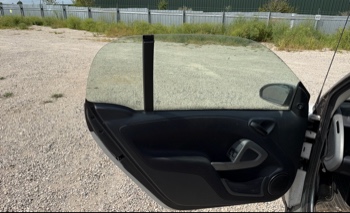 2013 smart fortwo passion for sale near elk-river, minnesota 106032_23_driver_door_panel.jpg