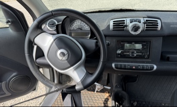 2013 smart fortwo passion for sale near elk-river, minnesota 106032_33_dash_from_driver.jpg