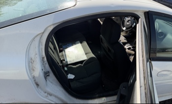 2006 pontiac grand-prix base with 237218 miles for sale near elk-river, minnesota 106150_28_pass_rear_seat.jpg