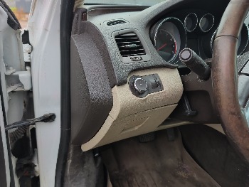 2012 buick regal premium-1 with 301345 miles for sale near elk-river, minnesota 106168_37_left_of_steering_wheel.jpg